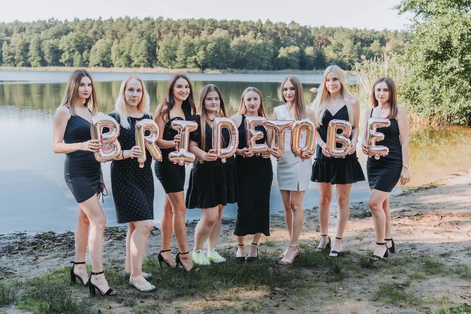 Wieczór panieński — zdjęcie 1 z 24