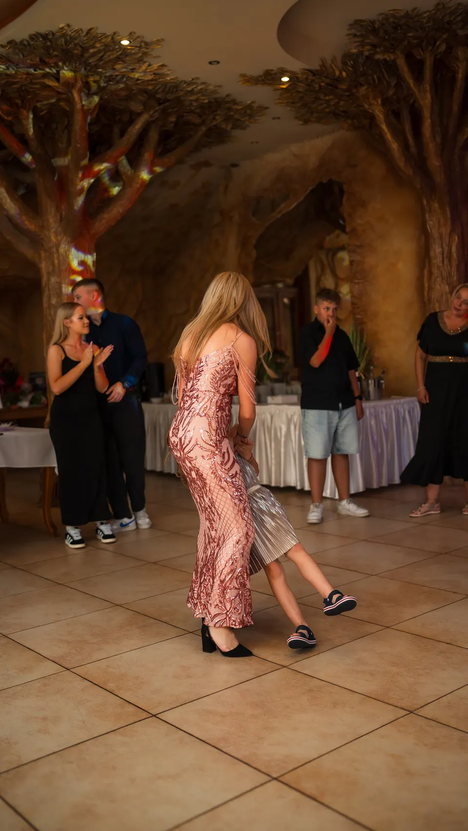 Asia — 18. urodziny — zdjęcie 14 z 24