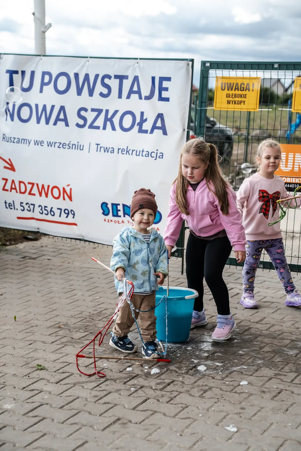 Dzień Rodziny w szkole Sentio w Bogdanowie — zdjęcie 21 z 24