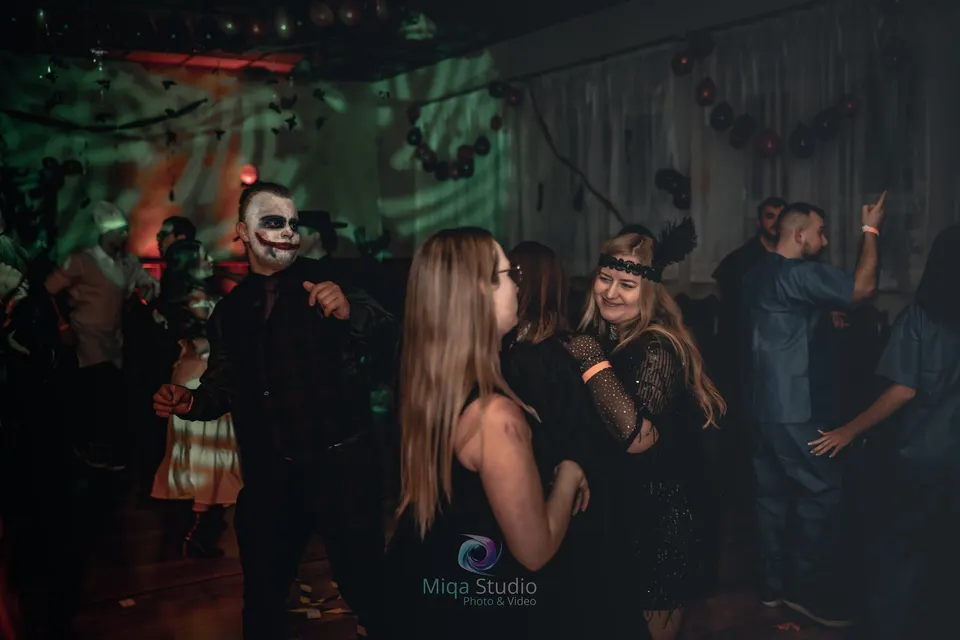Halloween w Uścikowie — zdjęcie 16 z 24