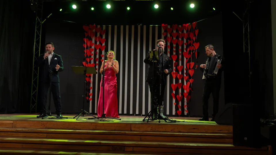 Koncert Parlami D'amore — Obornicki Ośrodek Kultury — zdjęcie 22 z 24